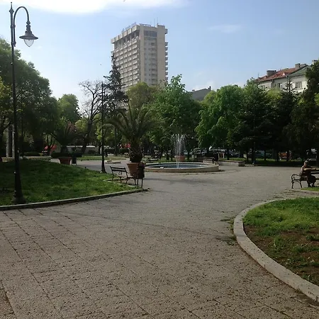 Хотел семеен астра